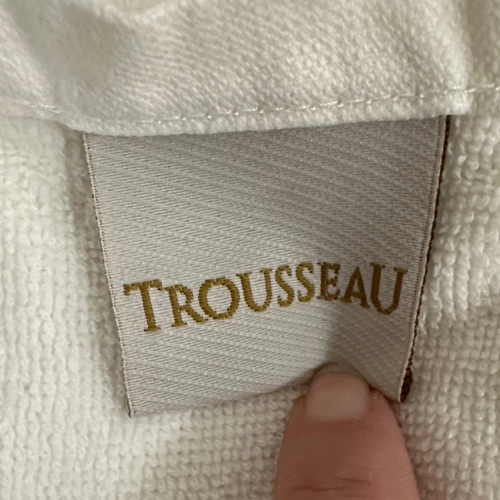 Modern Trousseau set white